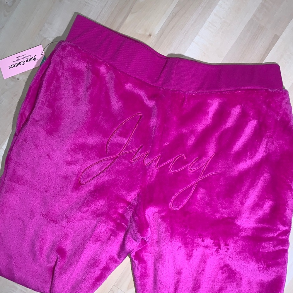 JUICY COUTURE Furry Jogger Pajama Pants